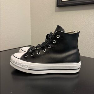 Converse Chuck Taylor All Star Lift Leather High